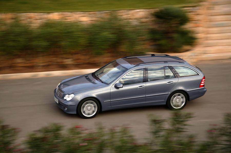  Mercedes-Benz C-Class Estate 2004 года  (фото 49 из 68)